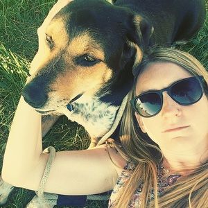 Meet your Posher, Casey